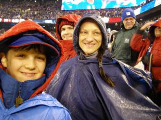 The Giant game in the rain